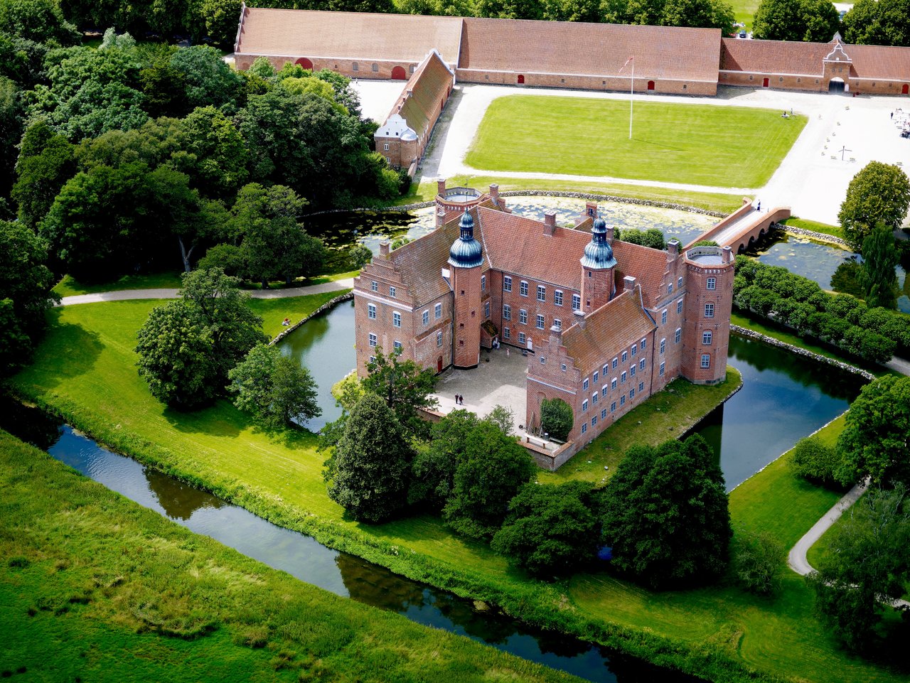 Gammel Estrup Foto Hans Henrik Tholstrup Medium