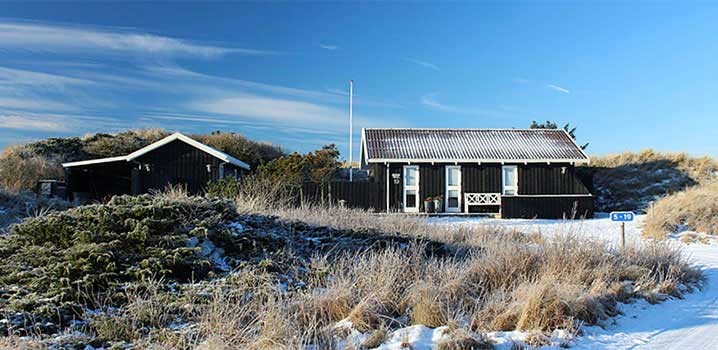 Sommerhus i Blokhus om vinteren